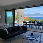 Rivoli Vue Et Piscine *