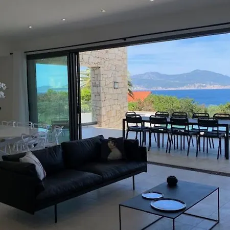 Rivoli Vue Et Piscine *