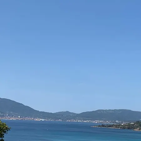 Rivoli Vue Et Piscine Pietrosella