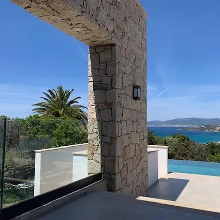 Rivoli Vue Et Piscine * Pietrosella