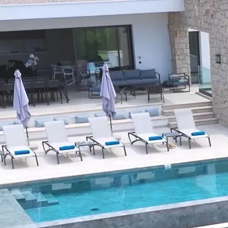 Villa Rivoli Vue Et Piscine Pietrosella